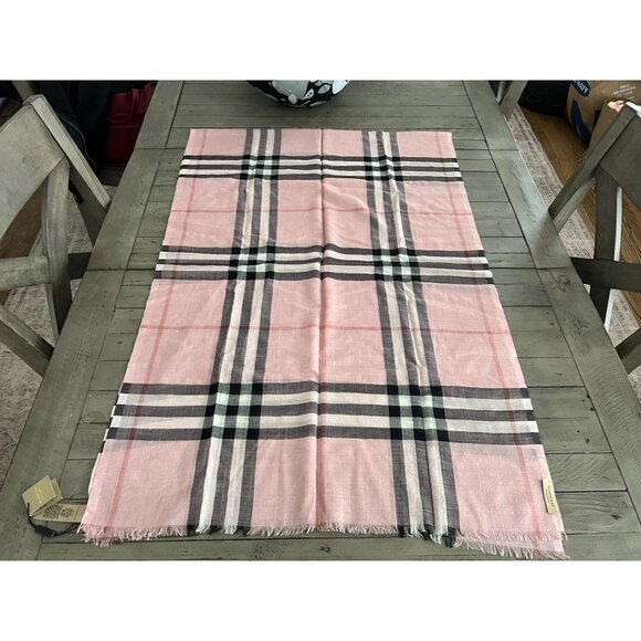 NEW BURBERRY Giant Check Wool Silk Gauze Scarf Ash Rose 220x70cm - Picture 7 of 13